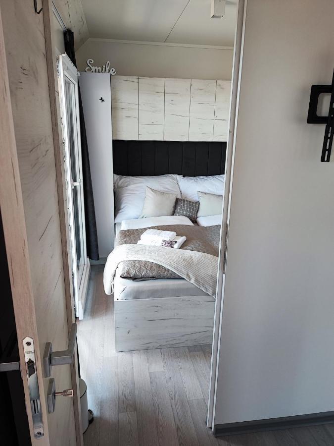 Hollers Holiday Homes Haus Mary ดราเก ภายนอก รูปภาพ